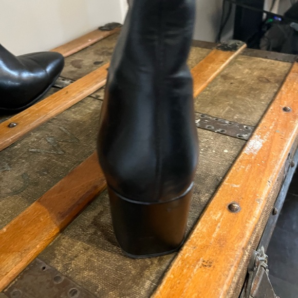 Vagabond Boot 2.5” heel - Picture 9 of 12